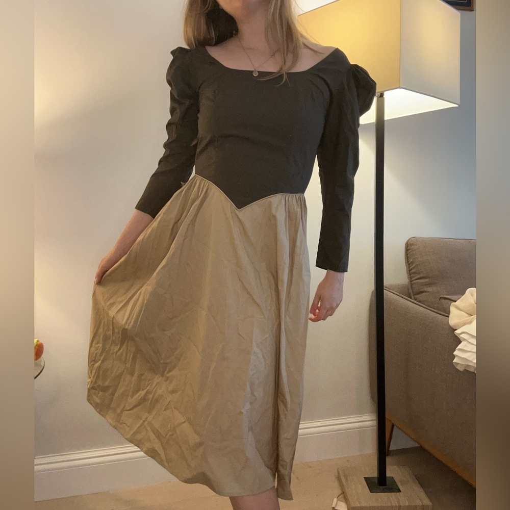 Batsheva puff sleeve Elegant Black and Tan Dress